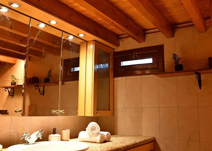 The Three Story Old Town House Casa de Férias *