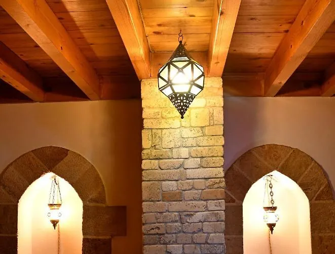 Casa de Férias The Three Story Old Town House *